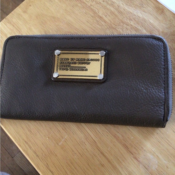 Marc By Marc Jacobs Handbags - Marc by Marc Jacobs Wallet With Gold Zipper Pull